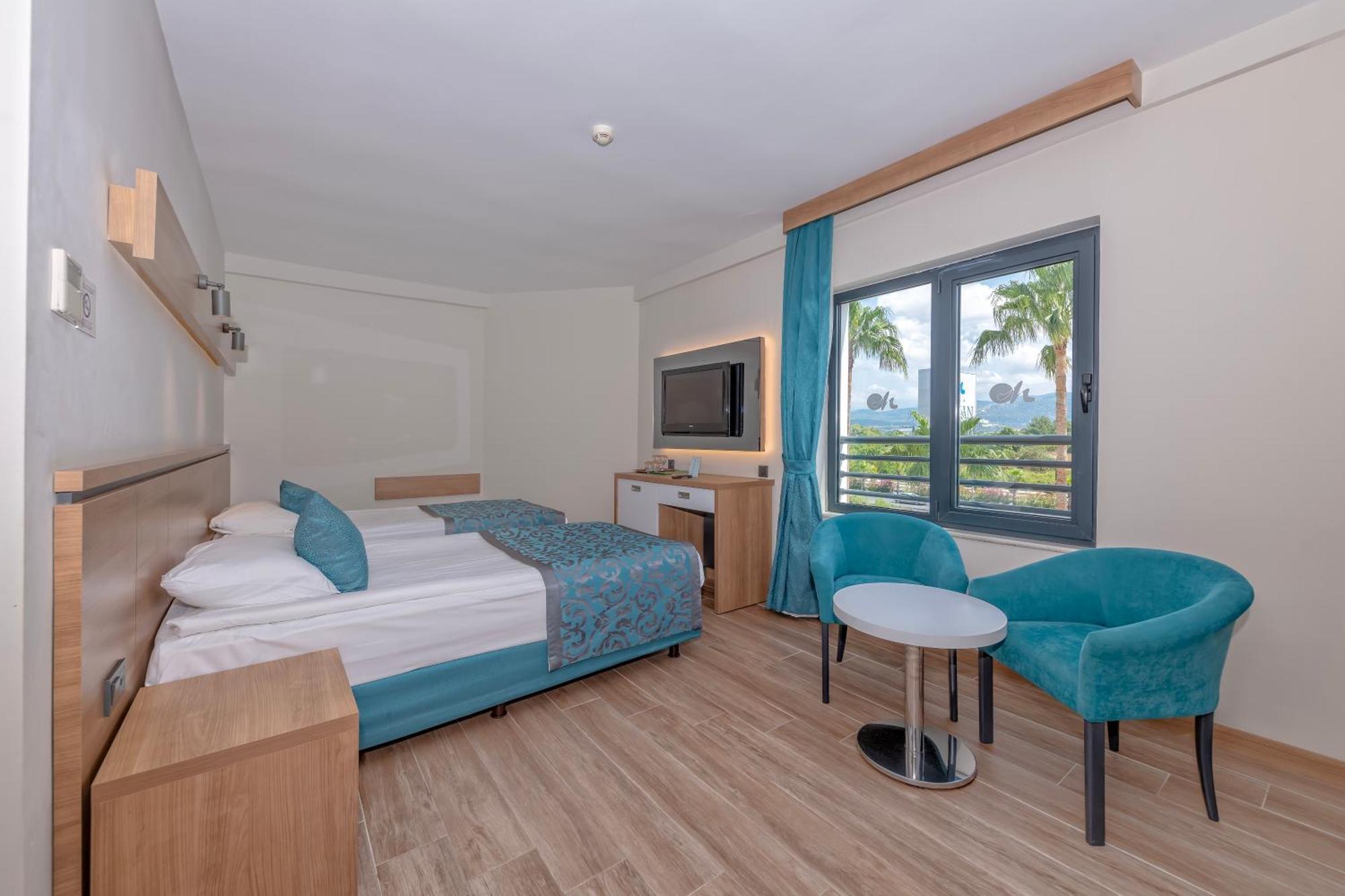 Meryan Hotel โอคูร์จาลาร์ ภายนอก รูปภาพ