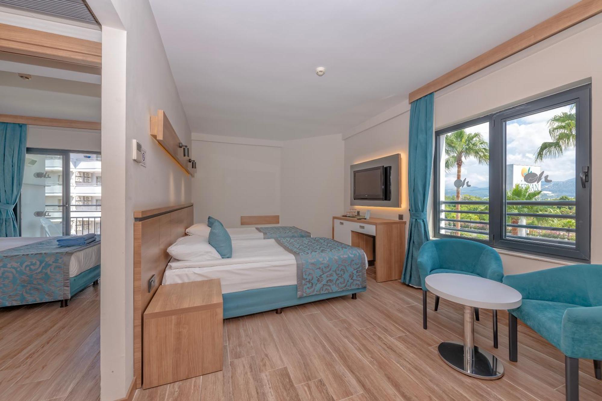 Meryan Hotel โอคูร์จาลาร์ ภายนอก รูปภาพ