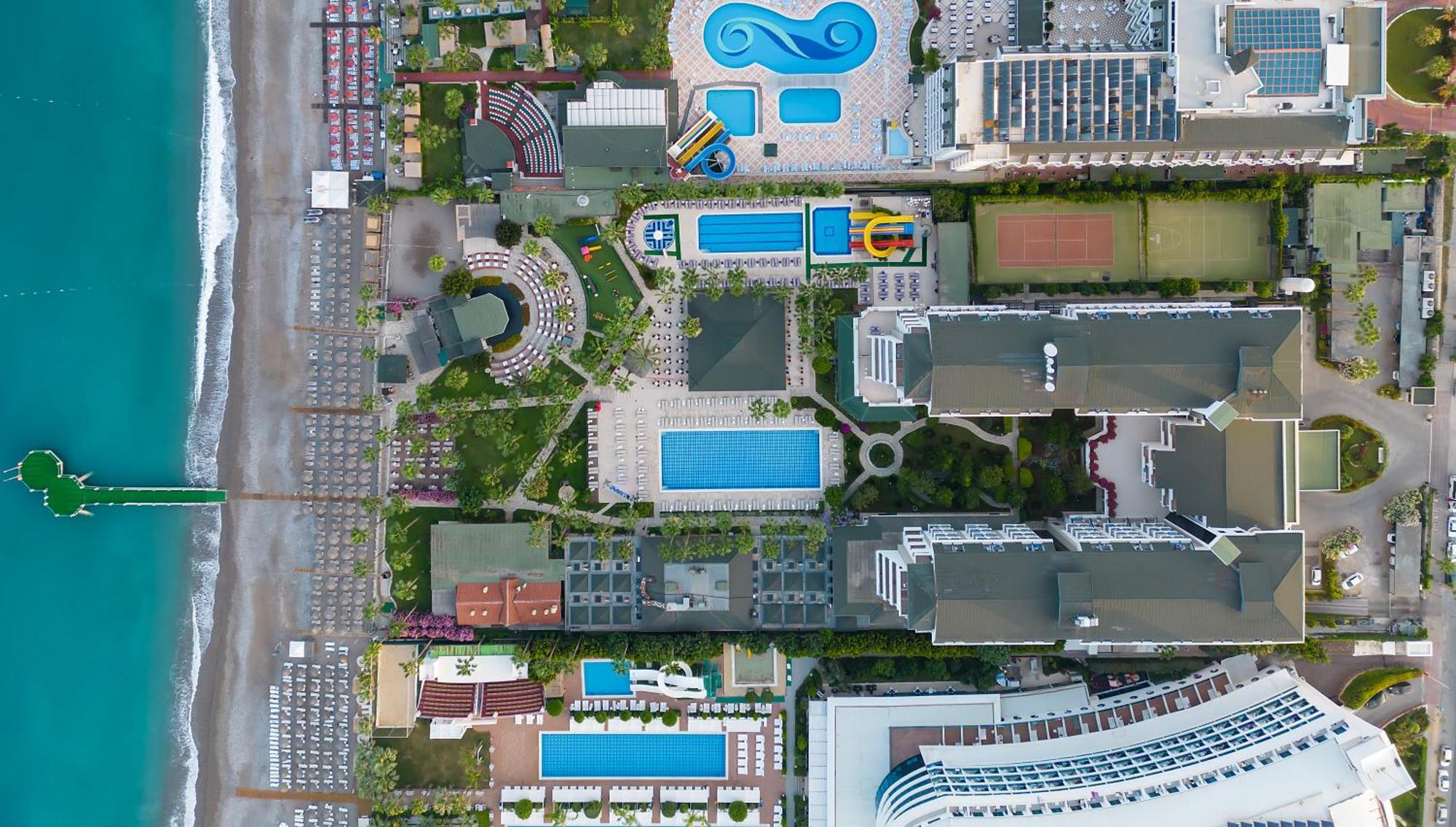 Meryan Hotel โอคูร์จาลาร์ ภายนอก รูปภาพ